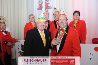 kloeoes_galasitzung_19112016_151