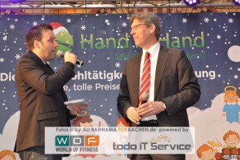hand_in_hand_13122015_004