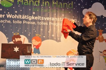 hand_in_hand_13122015_039
