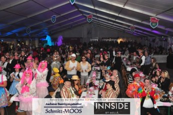 stute_trifft_hengst_06022018_007